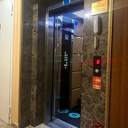 Queens Land Istanbulská provincie