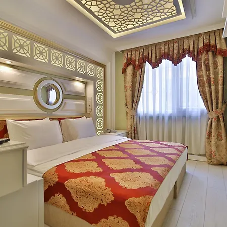 Queens Land Istanbulská provincie