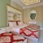 Queens Land 2* Istanbul