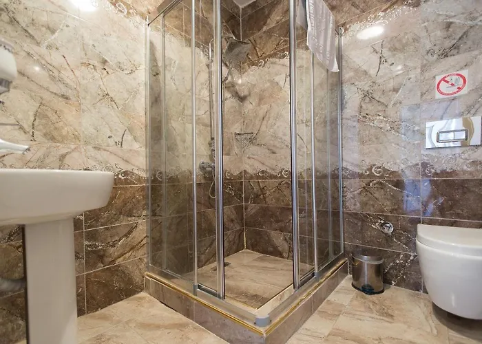 Queens Land Отель 2*